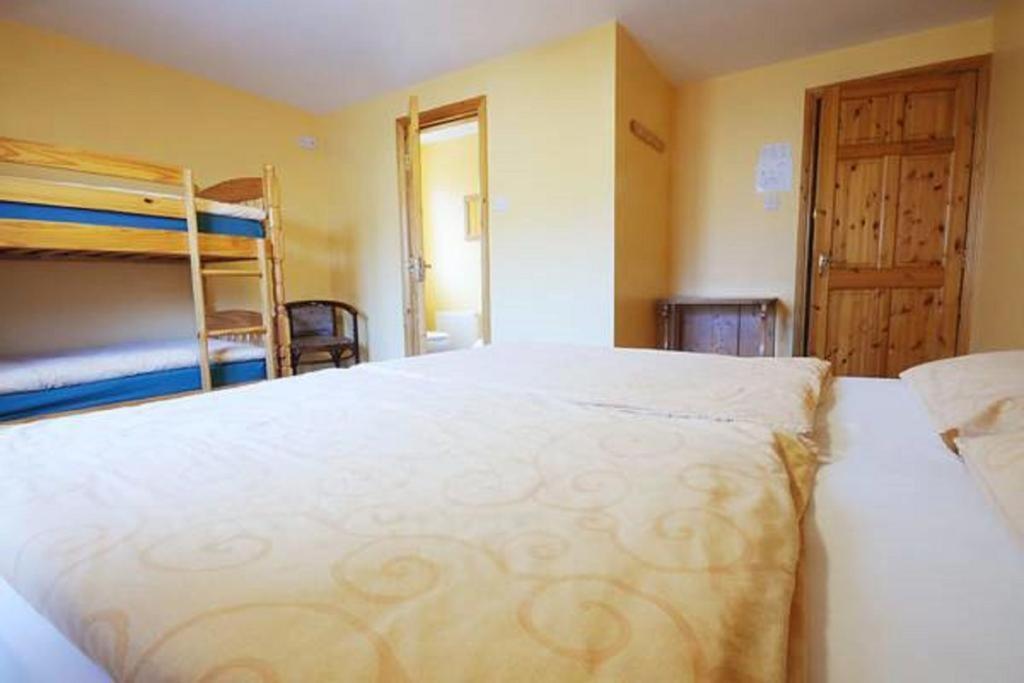 Failte Lodging Kenmare Town Centre Экстерьер фото