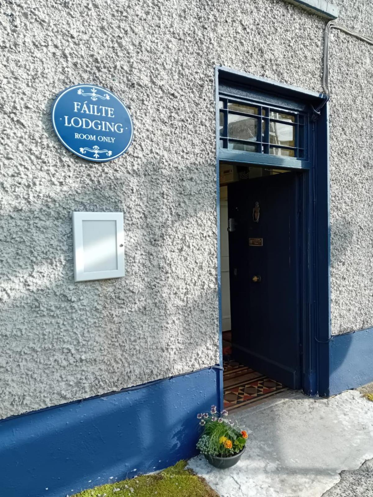 Failte Lodging Kenmare Town Centre Экстерьер фото
