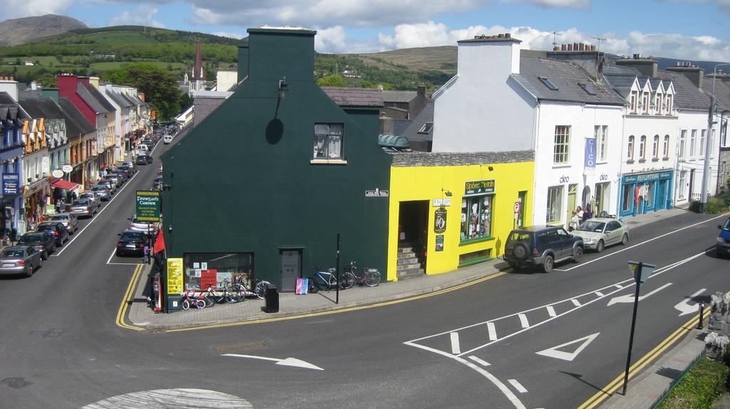 Failte Lodging Kenmare Town Centre Экстерьер фото